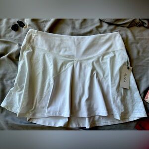 Alala white tennis skirt skort short nwt large darling